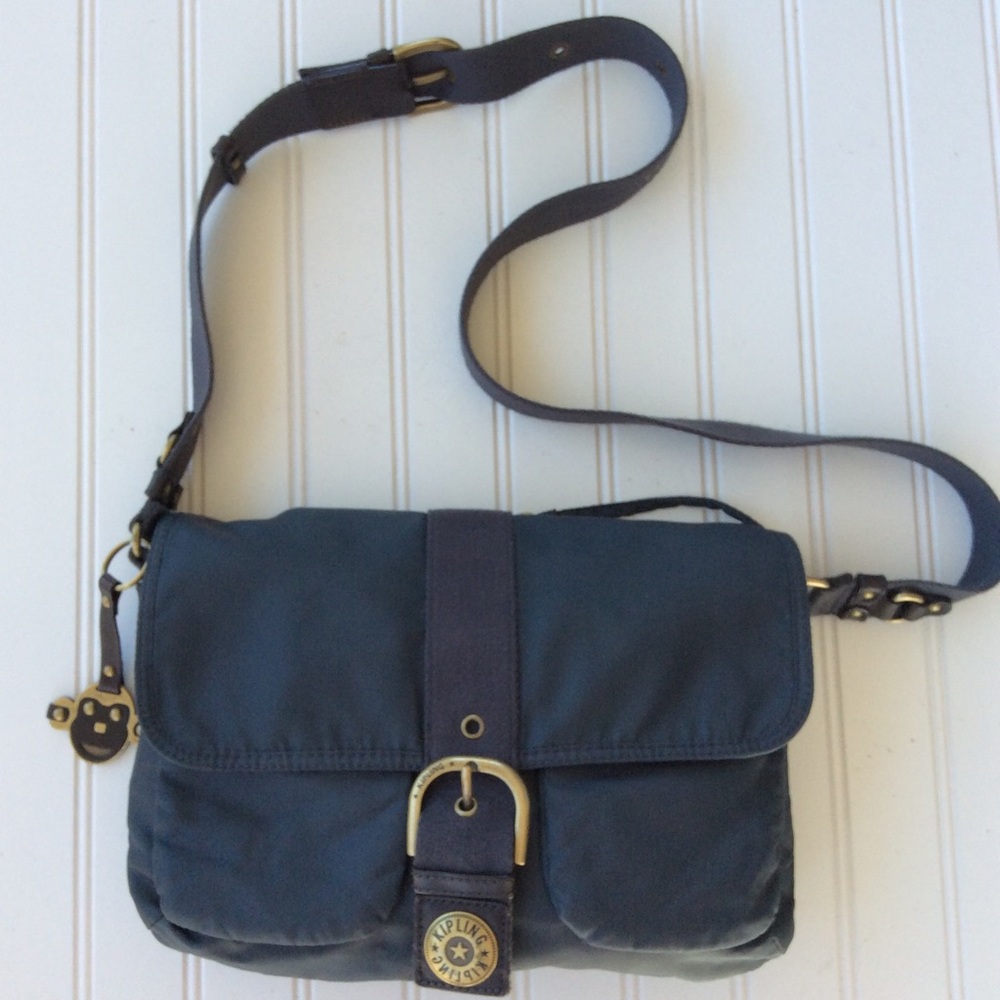 Kipling City Yodie Blue Crossbody Bag. 🐵